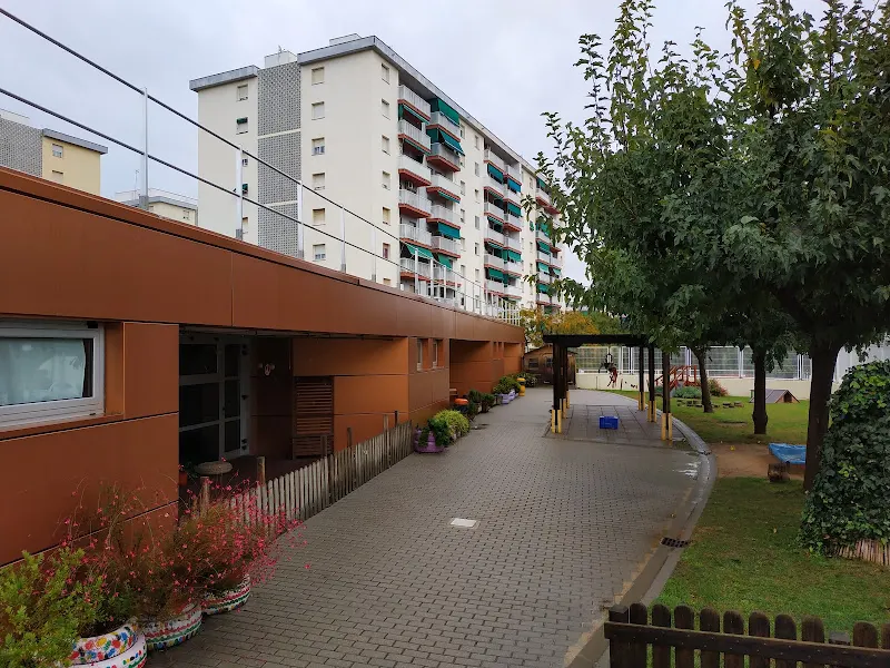 Escola Bressol La Marta - Jardín de infancia en Sant Boi de Llobregat - foto 2