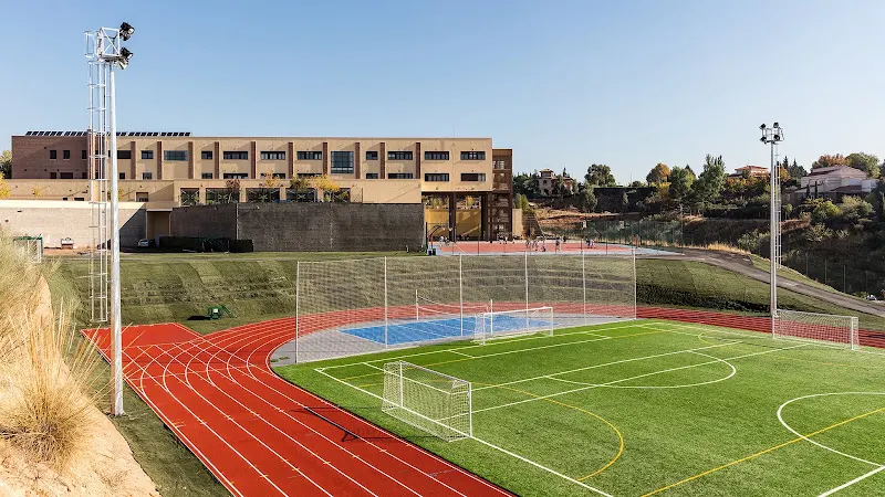 International School San Patricio Toledo - Toledo