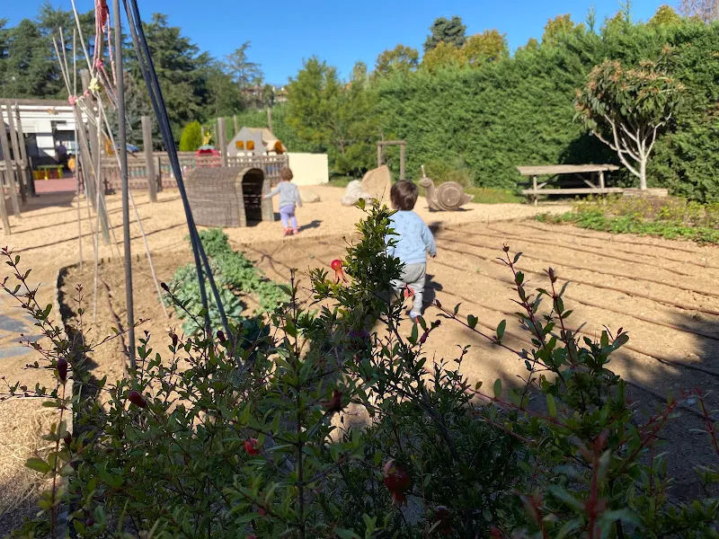 Escola Bressol Les Tortuguetes - Guardería en Sant Cugat del Vallès - foto 2