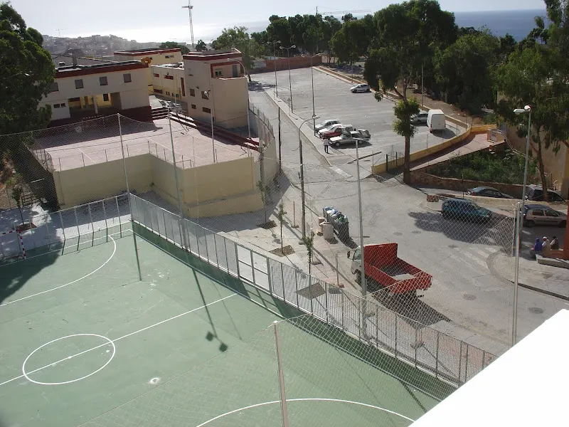 CEIP Reina Sofía - Escuela primaria en Ceuta - foto 3