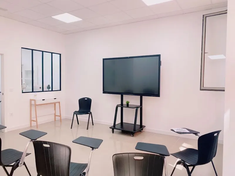 BRITISH ACADEMY CEUTA - Academia de idiomas en Ceuta - foto 2