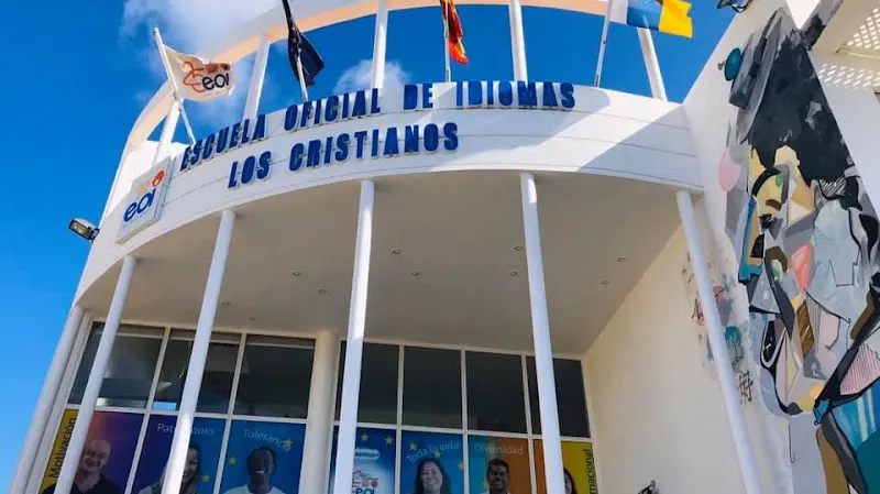 Escuela Oficial de Idiomas Los Cristianos - Centro educativo en Arona - foto 2