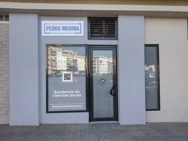 Academia Pedro Medina - Vélez-Málaga