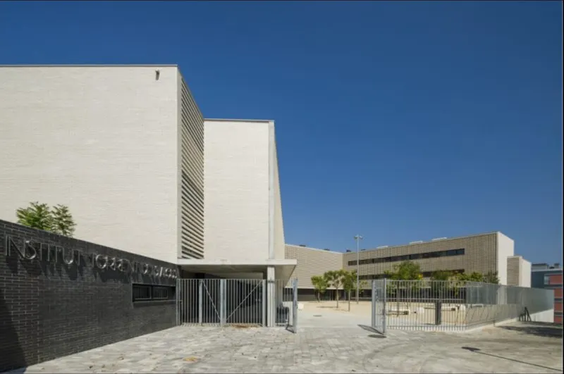 Instituto Torrent dels Alous - Instituto de secundaria en Rubí - foto 2