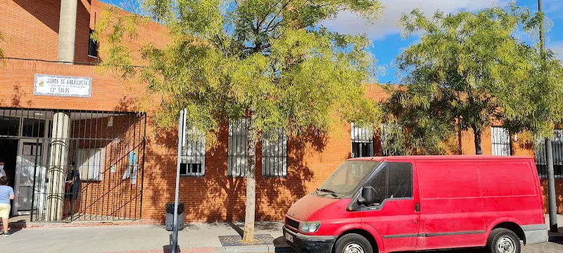 Colegio Silos - Escuela de enseñanza general en Alcalá de Guadaíra - foto 2