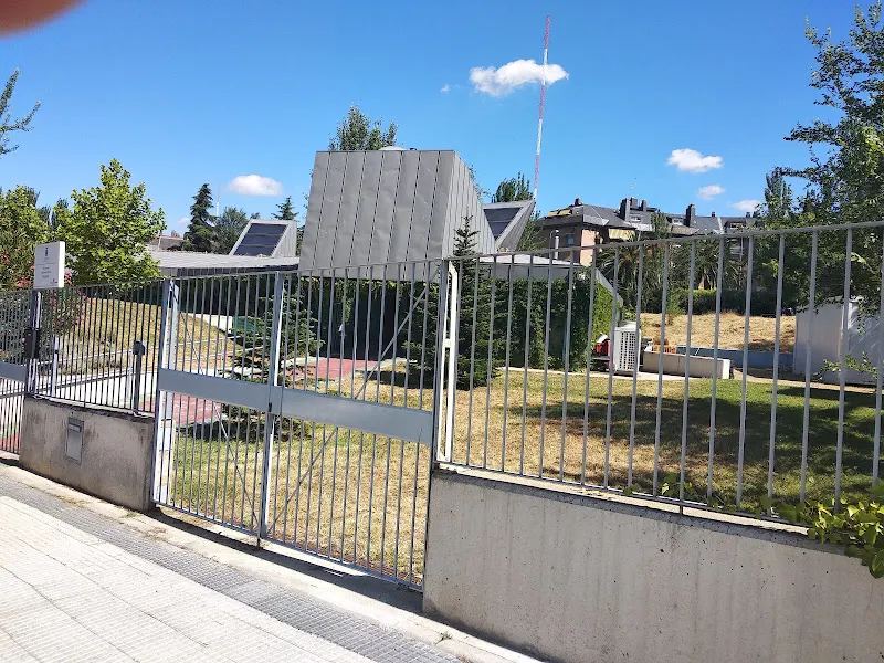 Escuela Infantil TacaTaca - Majadahonda