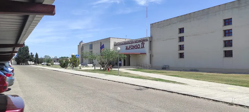IES Alfonso IX - Instituto de secundaria en Zamora - foto 2