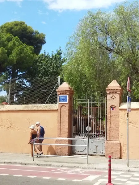 escola vilanova en Vilanova i la Geltrú