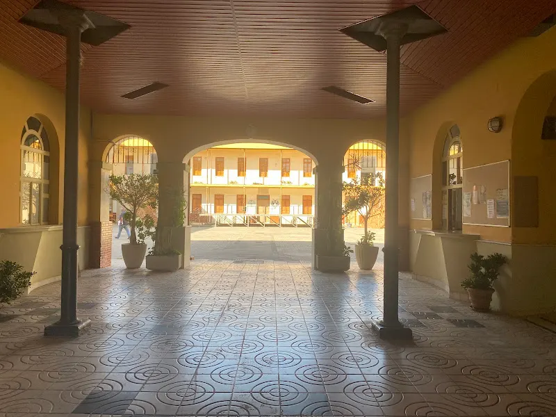 Escuela Universitaria de Magisterio Virgen de Europa (Magisterio) - La Linea de la Concepcion