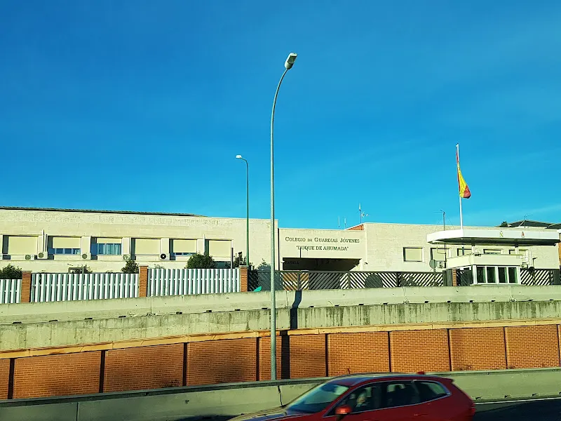 Colegio de Guardias Jóvenes "Duque de Ahumada" - Valdemoro