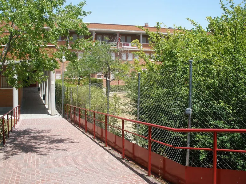 IES.AVALON - Instituto de secundaria en Valdemoro - foto 2