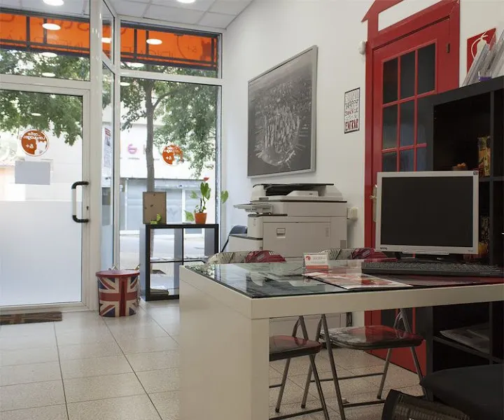 Castle Languages - Academia de idiomas en Castelldefels - foto 2