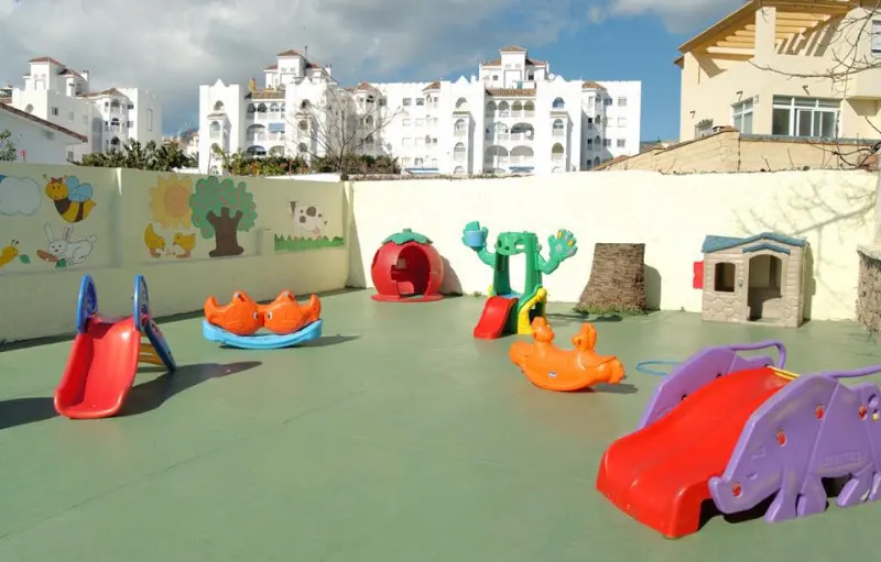 Escuela Infantil Pasito a Pasito - Benalmádena