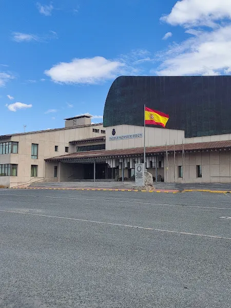 Escuela de Policía Nacional - Ávila