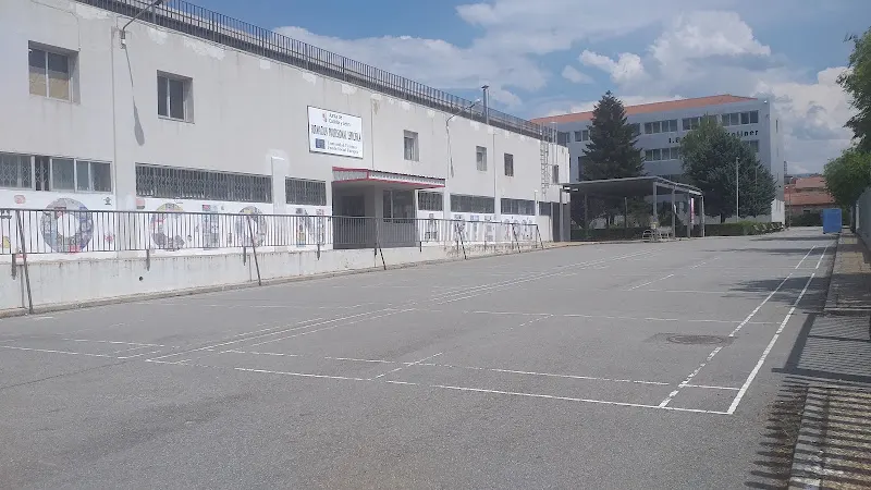 IES María Moliner - Instituto de secundaria en Segovia - foto 2