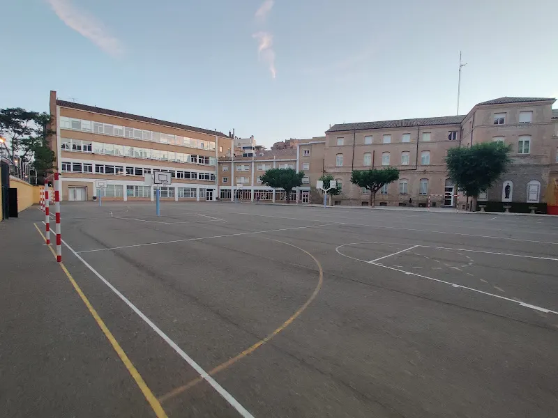 Colegio Salesianos Huesca (San Bernardo) - Huesca