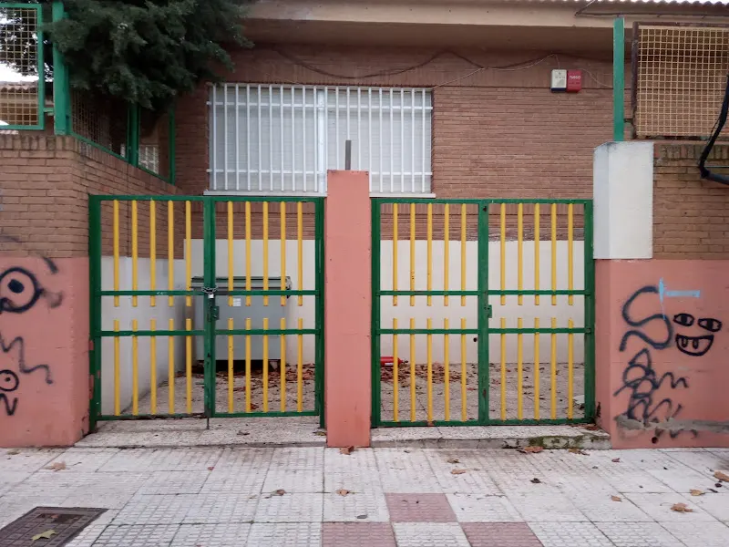 Escuela Infantil El Filón - Colegio público en Puertollano - foto 2