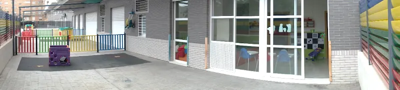 Centro Privado de Educación Infantil Bambilandia - Guardería en Vila-real - foto 2