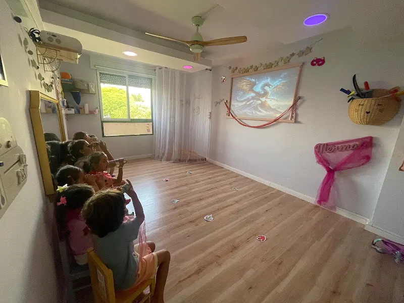 bydoing creative educational center - Academia de idiomas en Vila-real - foto 2