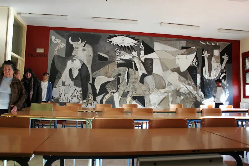 IES José María Infantes - Instituto de secundaria en Utrera - foto 2