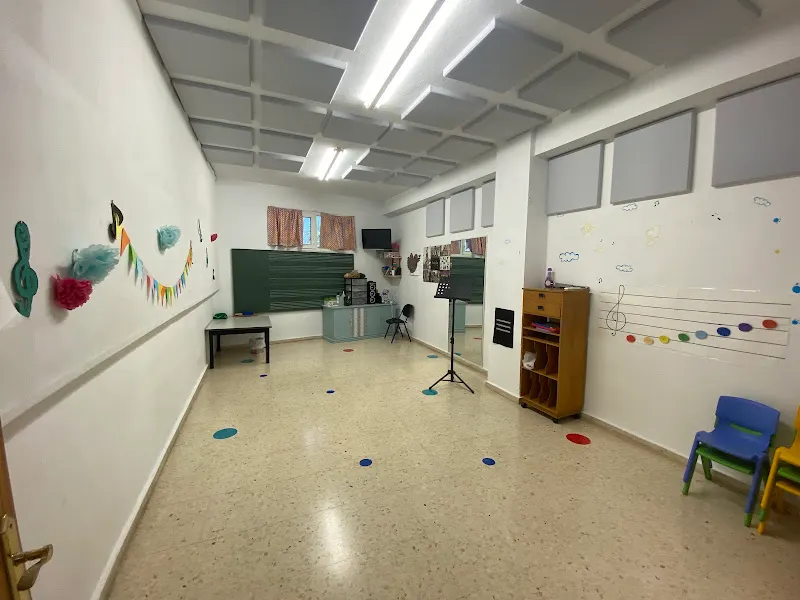 Agrupació Artística Musical Dénia - Escola de música Manuel Lattur