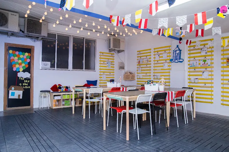 Colegio Santa Cruz (Secundaria) - Centro educativo en Valencia - foto 2
