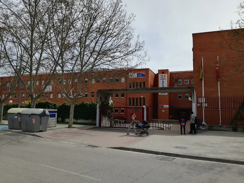 IES Profesor Máximo Trueba - Instituto de secundaria en Boadilla del Monte - foto 3