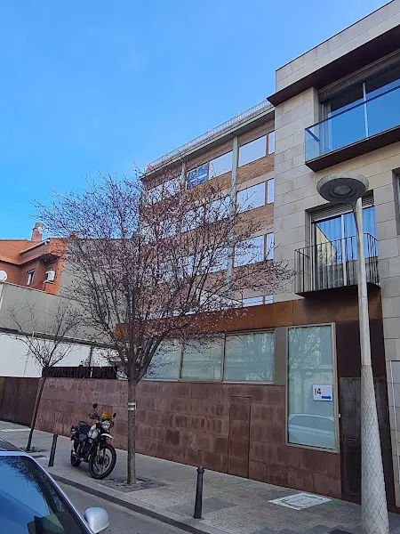 Col·legi Mare de Déu de la Mercè - Escuela católica en Hospitalet de Llobregat (L) - foto 2