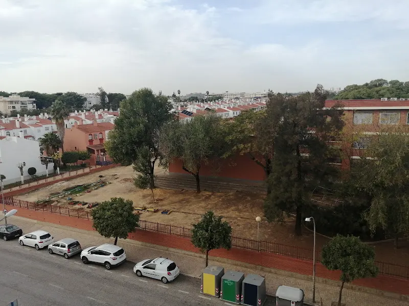 Instituto de Educación Secundaria Cavaleri - Instituto de secundaria en San Juan de Aznalfarache - foto 2