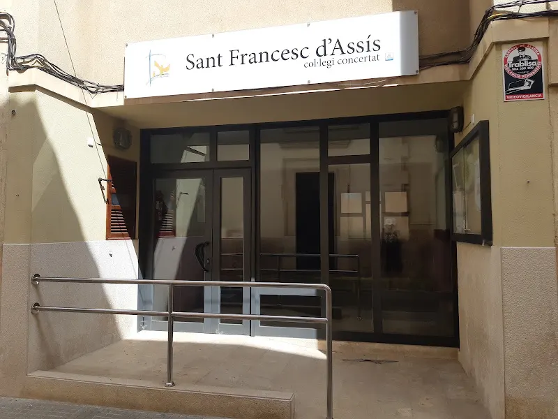 Sant Francesc d'Assís - Colegio religioso en Manacor - foto 2