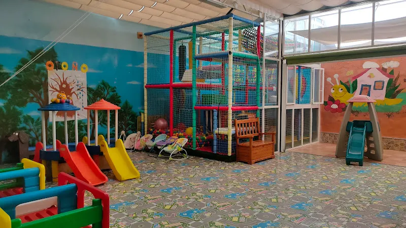Escuela Infantil El Caracol - Guardería en Puerto Real - foto 2