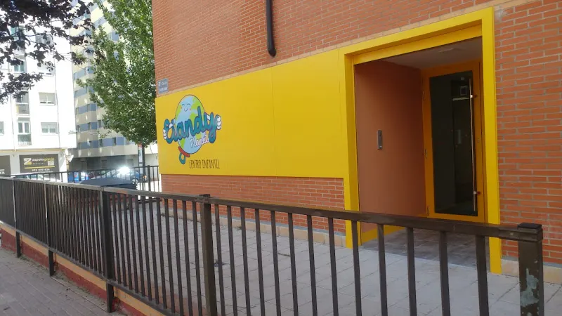 Centro Infantil Eiandy Planet - Guardería en Soria - foto 2
