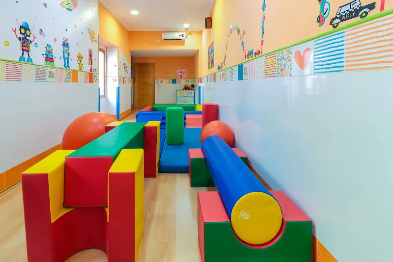 Escuela de Educación Infantil los Romeros - Guardería en Andújar - foto 3