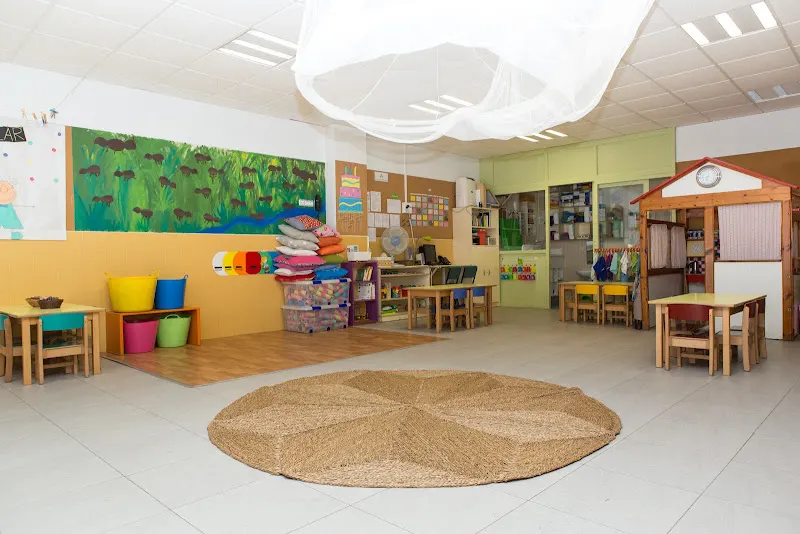 Escola Ateneu Igualadí - Escuela de enseñanza general en Igualada - foto 2