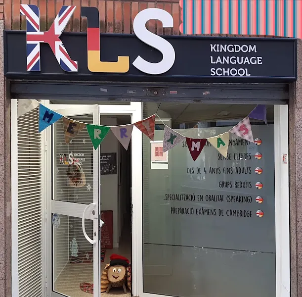 KLS Kingdom Language School - Academia de Idiomas - Igualada - Centro educativo en Igualada - foto 2