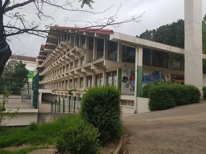 Pasaia Lezo Lizeoa ikastola - Escuela comunitaria en Pasaia - foto 2