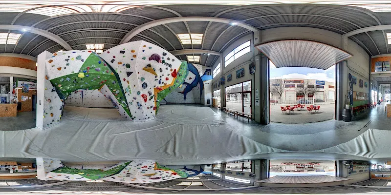 La Bauma - Escola d'Escalada - Gimnasio con rocódromo en Vilafranca del Penedes - foto 2