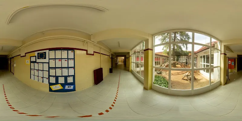 García Pavón - Instituto de secundaria en Tomelloso - foto 2