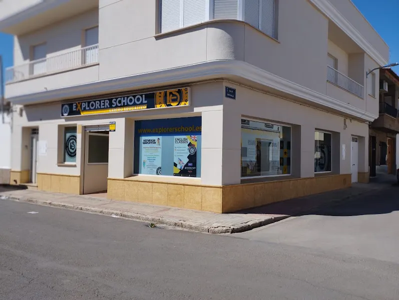 Escuela superior de idiomas un mar de viñas - Centro educativo en Tomelloso - foto 2
