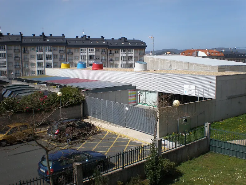 Escola de Domirón - Escuela de primaria en Narón - foto 2