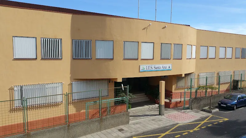 IES Cruz Santa - Instituto de secundaria en Realejos (Los) - foto 3