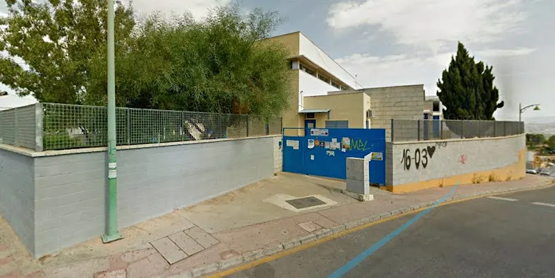 IES Huerta Alta - Instituto de secundaria en Alhaurin de la Torre - foto 2