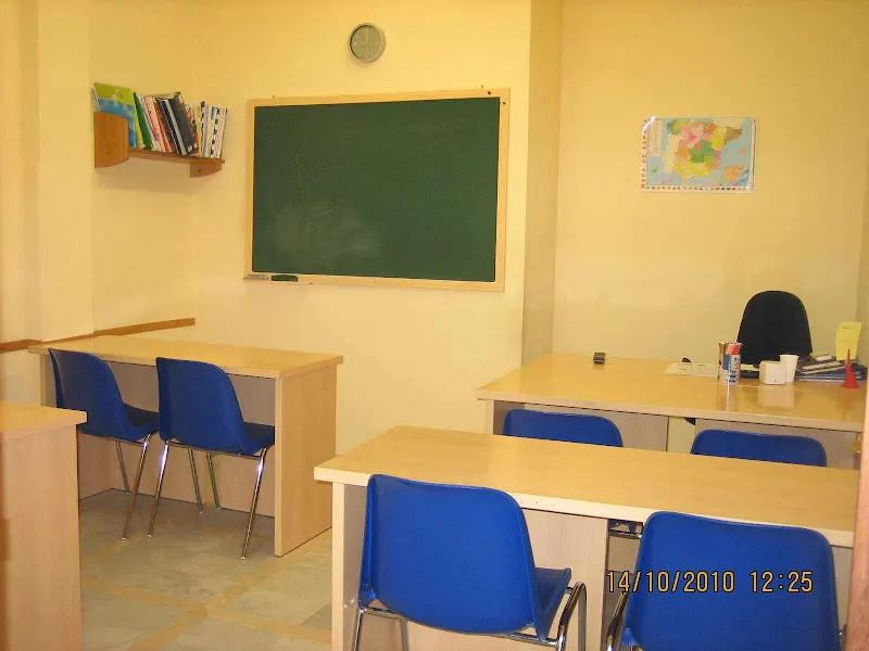 Centro de Estudios Pitágoras - Centro educativo en Alhaurin de la Torre - foto 2