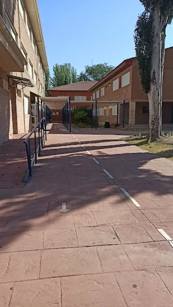 IES San Isidro