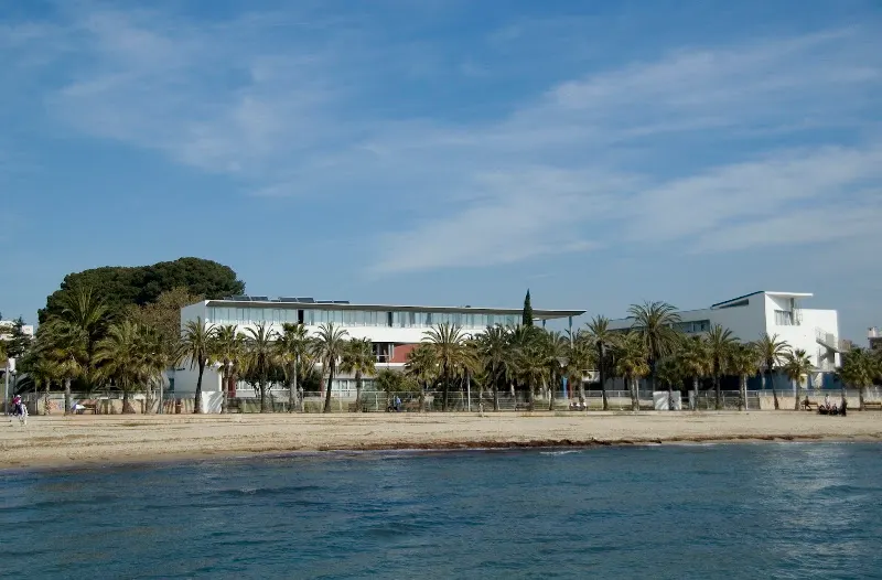 Institut Escola d'Hoteleria i Turisme de Cambrils - Instituto de secundaria en Cambrils - foto 2