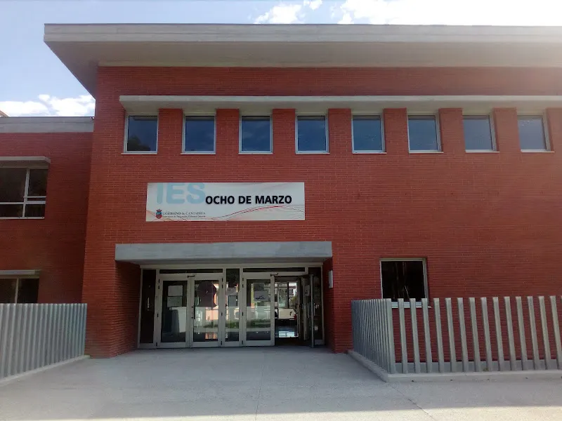 IES Ocho de Marzo - Castro-Urdiales