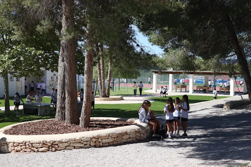 Morna Valley School - Santa Eulalia del Río