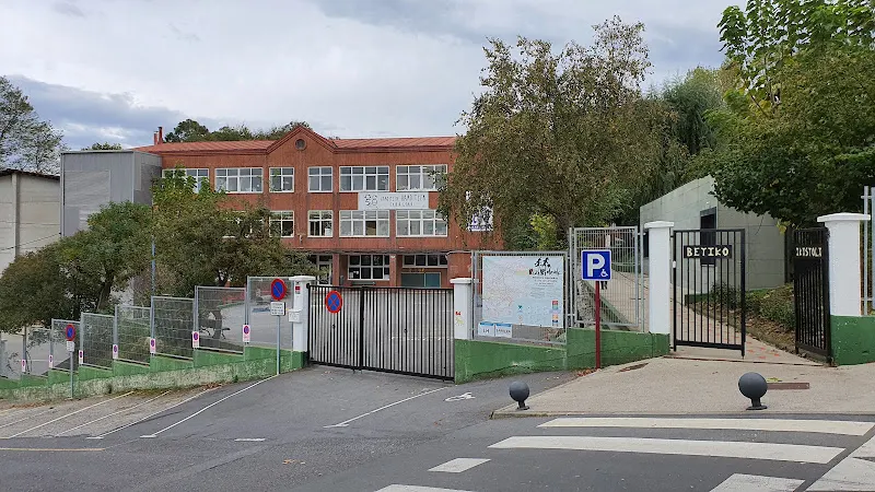 DBH-ESO/BATX-BACH - Instituto de secundaria en Leioa - foto 3