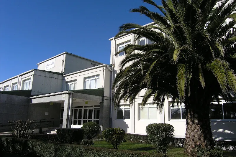 [IES] Instituto de Educación Secundaria Urbano Lugrís - Centro de educación secundaria en Coruna (A) - foto 2