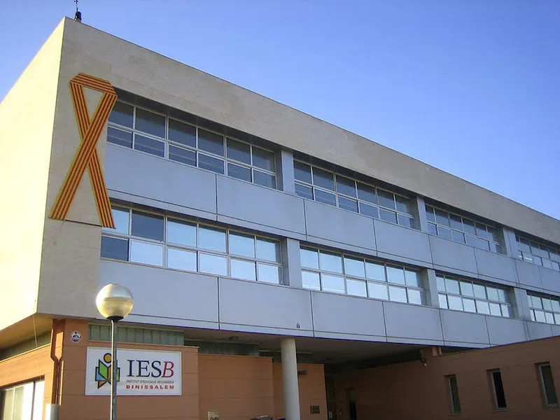 Instituto De Educación Secundaria Ies Illes Balears Berenguer D'Anoia - Instituto de secundaria en Inca - foto 2